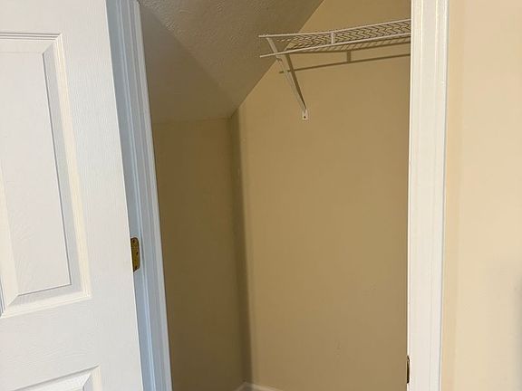 3rd image of 2320 Settlers Ridge Ln
