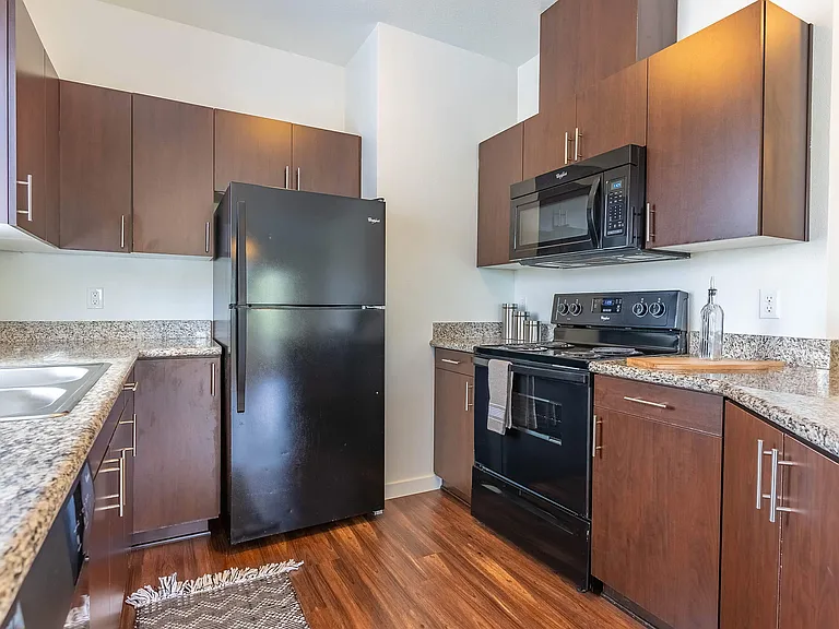 Riverplace Apartment Homes — Photo 19