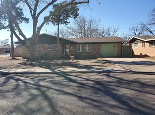 1201 NW 8th Pl, Andrews, TX 79714