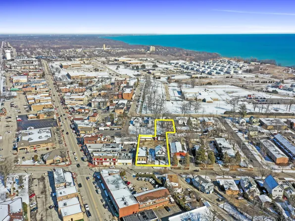 417 Temple Ave #429, Highland Park, IL 60035