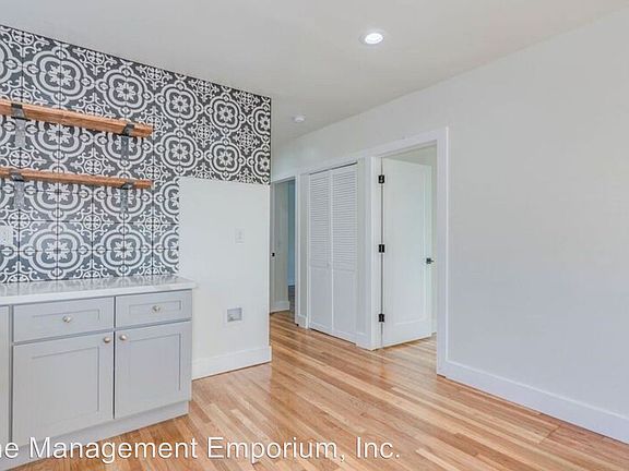 3rd image of 4028 Perlita Ave #7309087