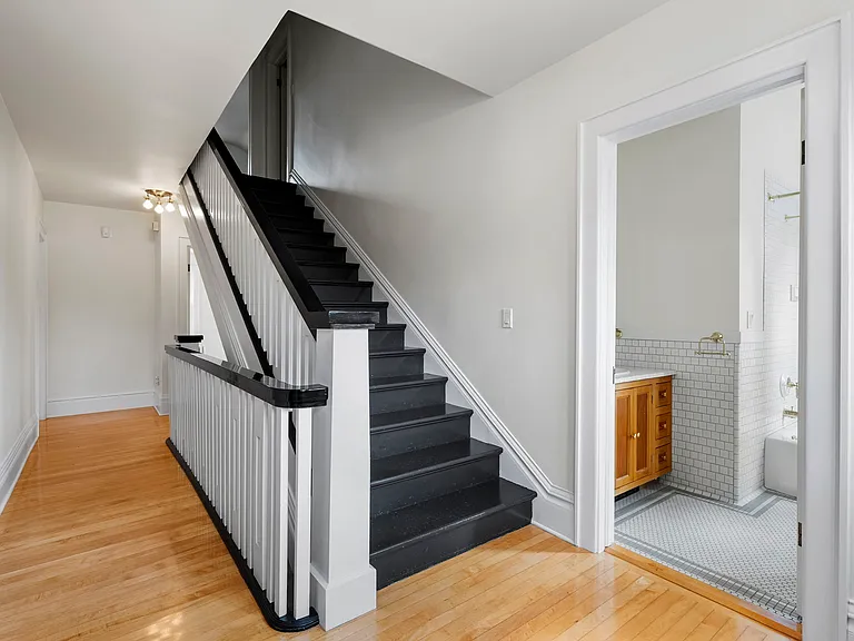 2407 S Garfield St — Photo 34