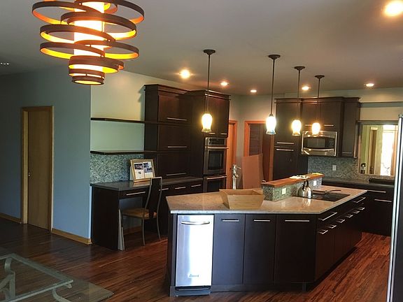 Main Kitchen : Main Kitchen