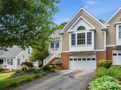 109 Horseshoe Cir E, Canonsburg, PA, 15317