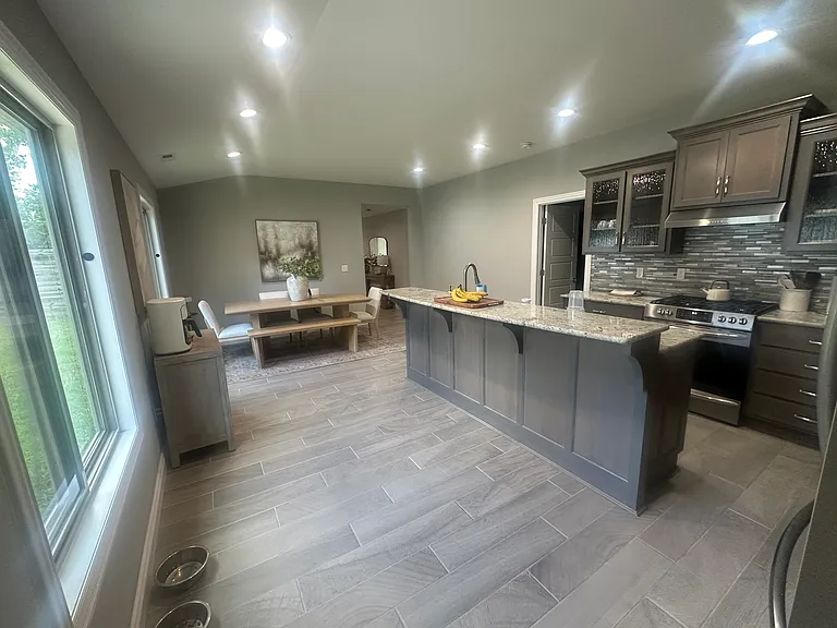 306 Forest St — Photo 3