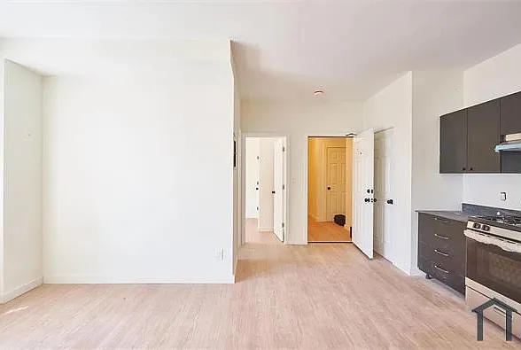 1618 Taylor Ave #1R — Photo 8