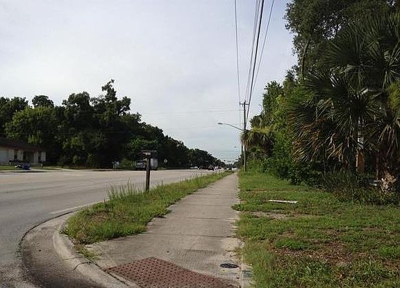 5th image of 2847 Sanford Ave
