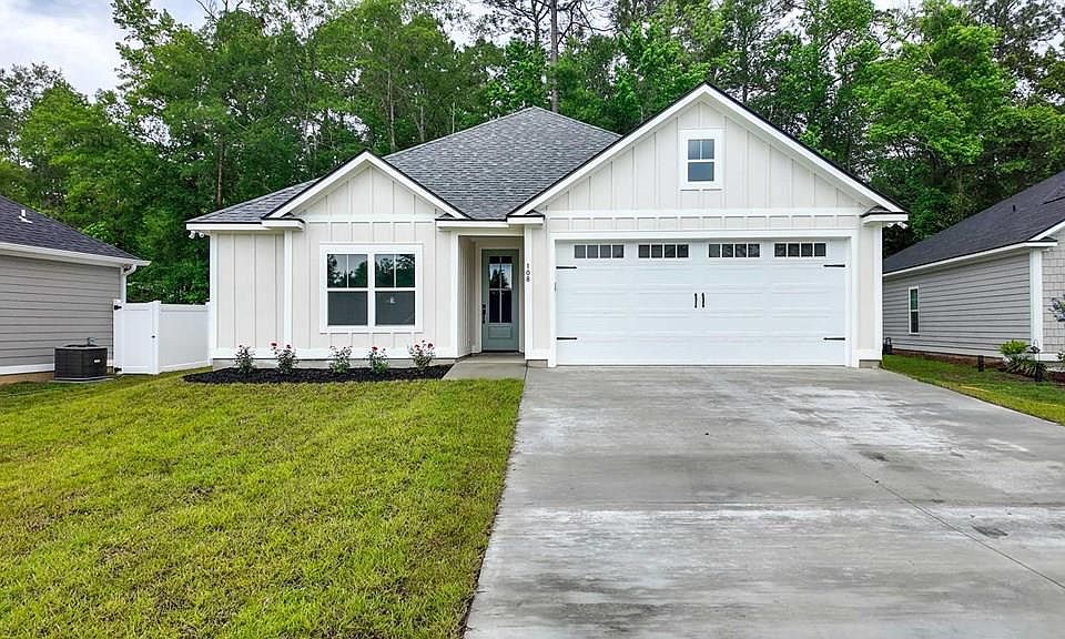 1st image of 108 Palm Island Dr