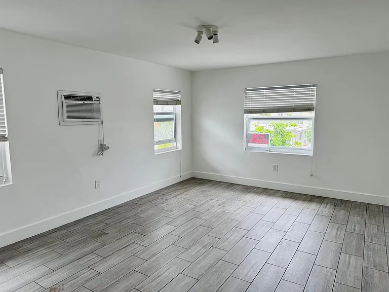 7910 Abbott Ave #6 — Photo 8