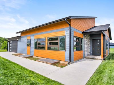 300 Matson St, Newton, KS, 67114