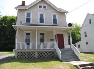 65 Sprague Ave, Middletown, NY 10940