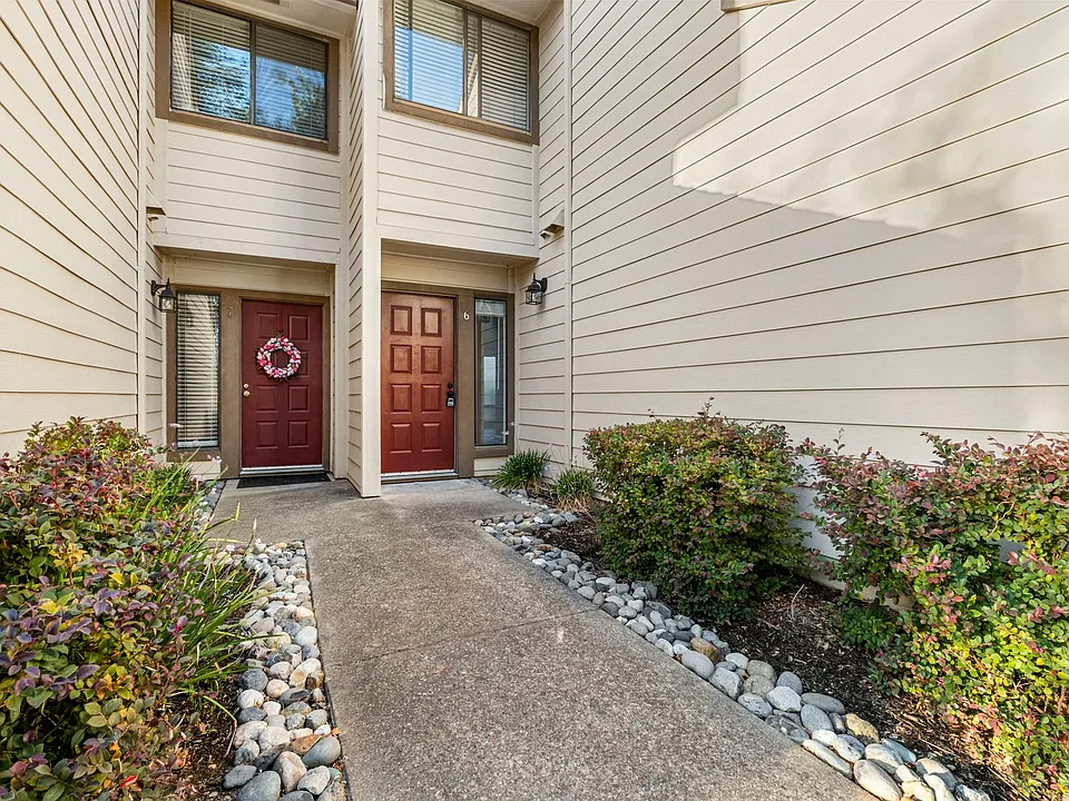 5601 Walnut Ave #6