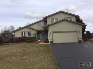 8595 Summerfield Rd, Petersburg, MI 49270
