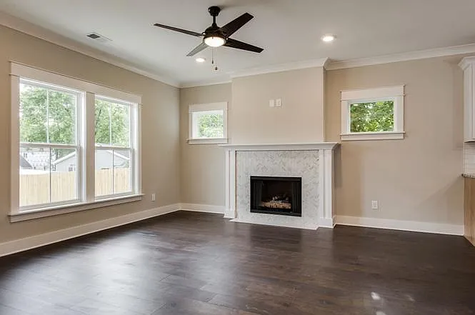 3 bed, 3.5 bath, 1890 sqft, $3,250 — Photo 3