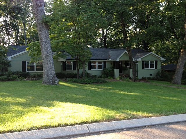 1012 Crown Point Road W