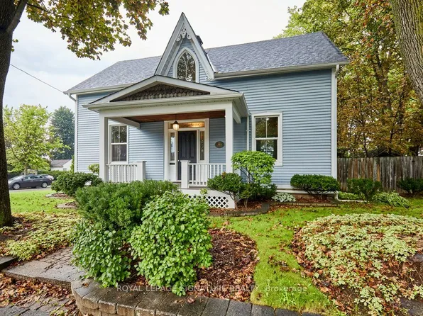 311 Byron St N, Whitby, ON L1N 4N4
