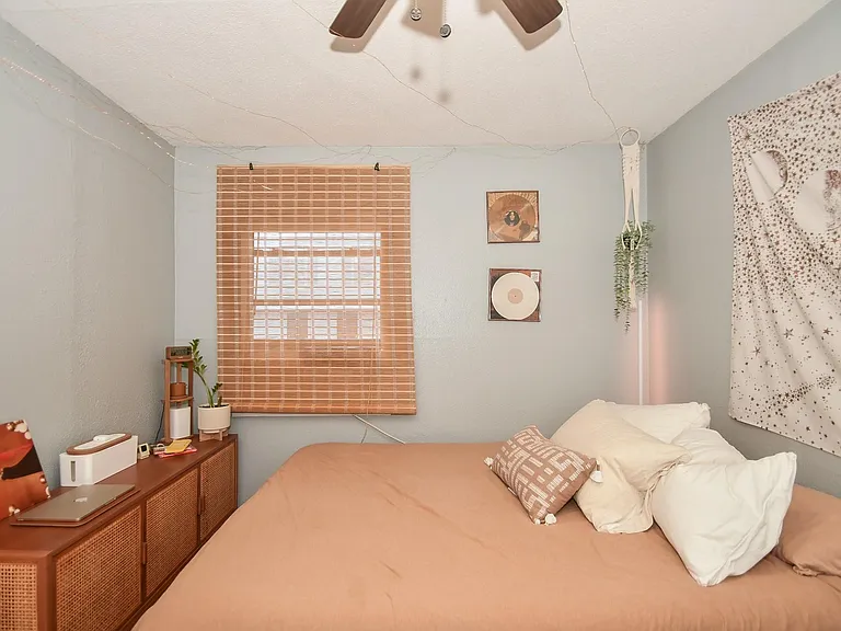 4623 Yupon St #3 — Photo 11