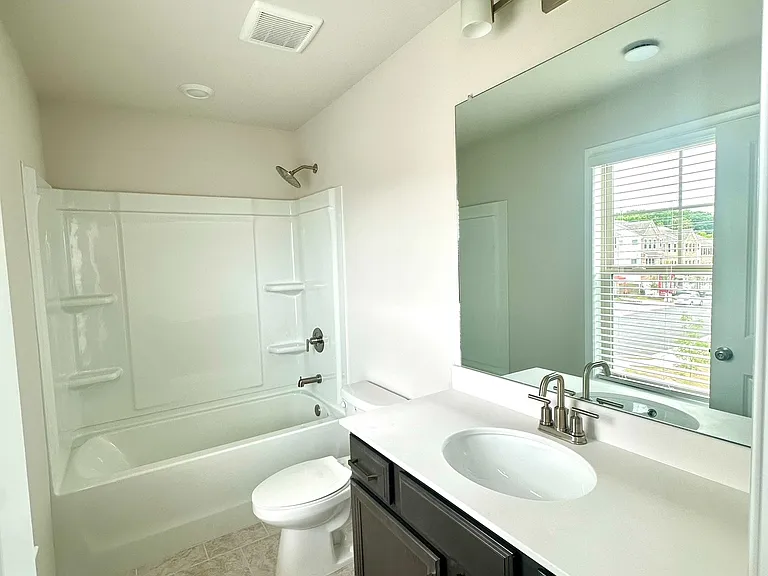 1630 Halbrook Pl SW — Photo 51