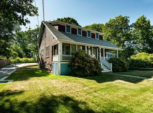 49 Main St, York, ME 03909