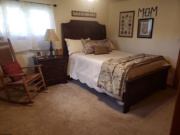 4th image of 103 Seemont Dr