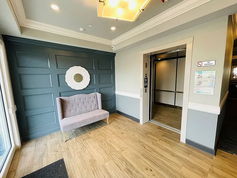 Essex Chase Apartments — Photo 8
