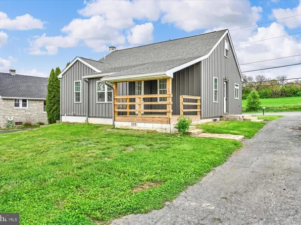 4381 Division Hwy, East Earl, PA 17519