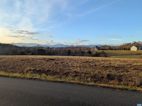 2 Advance Mills Rd, Ruckersville, VA 22968