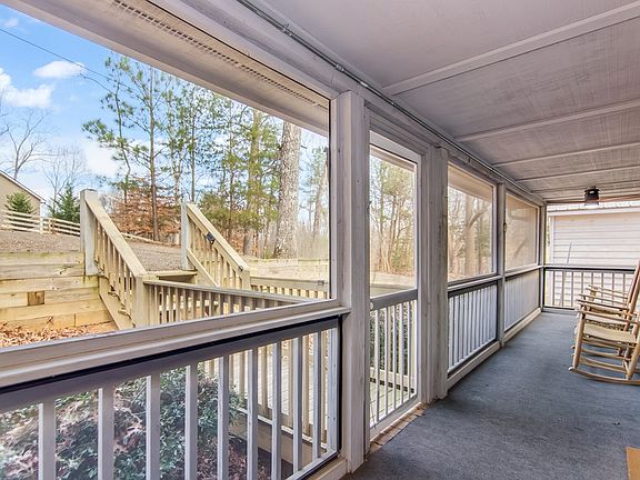 5th image of 174 Seneca Way