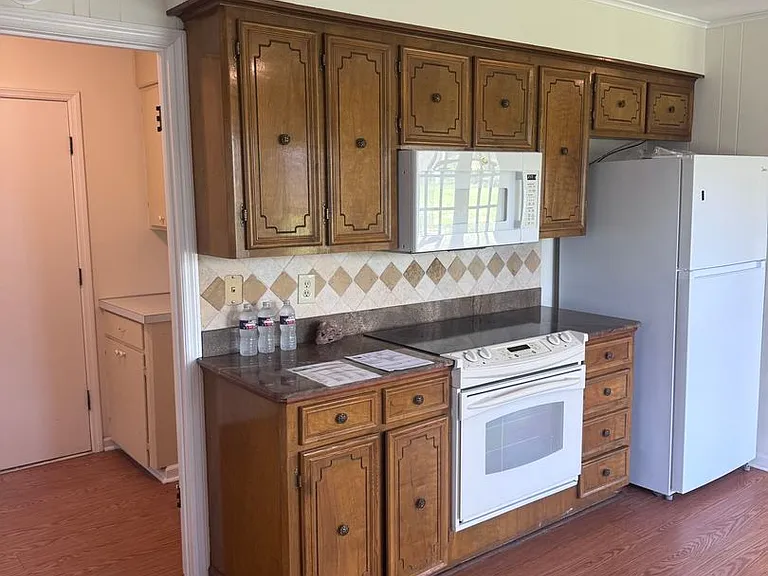 1115 Briar Creek Rd — Photo 18