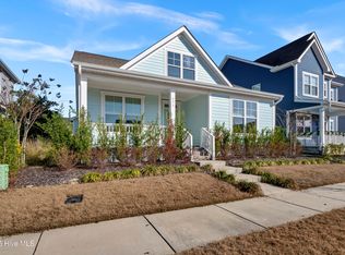 653 Edgerton Dr, Wilmington, NC 28412