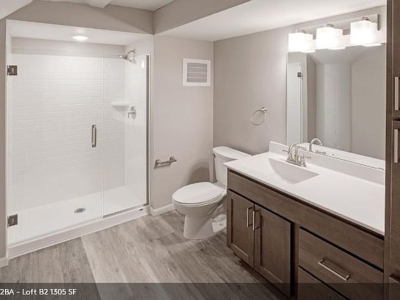 4th image of 133 7th St E APT 305