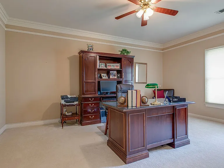 Gentlewind Dr — Photo 30