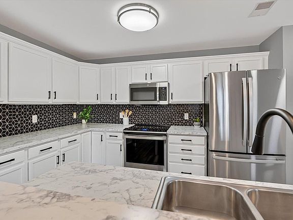 5th image of 410 New Age Cir APT 306
