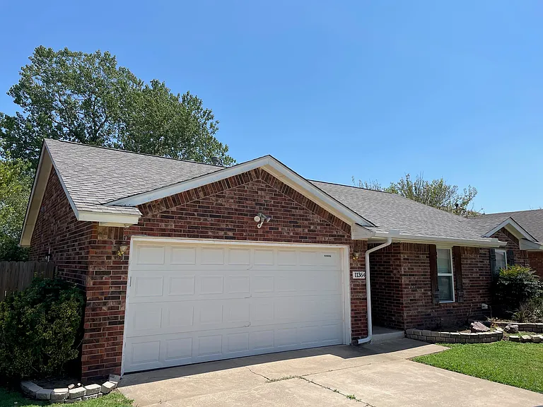 11364 Walters Ave — Photo 1