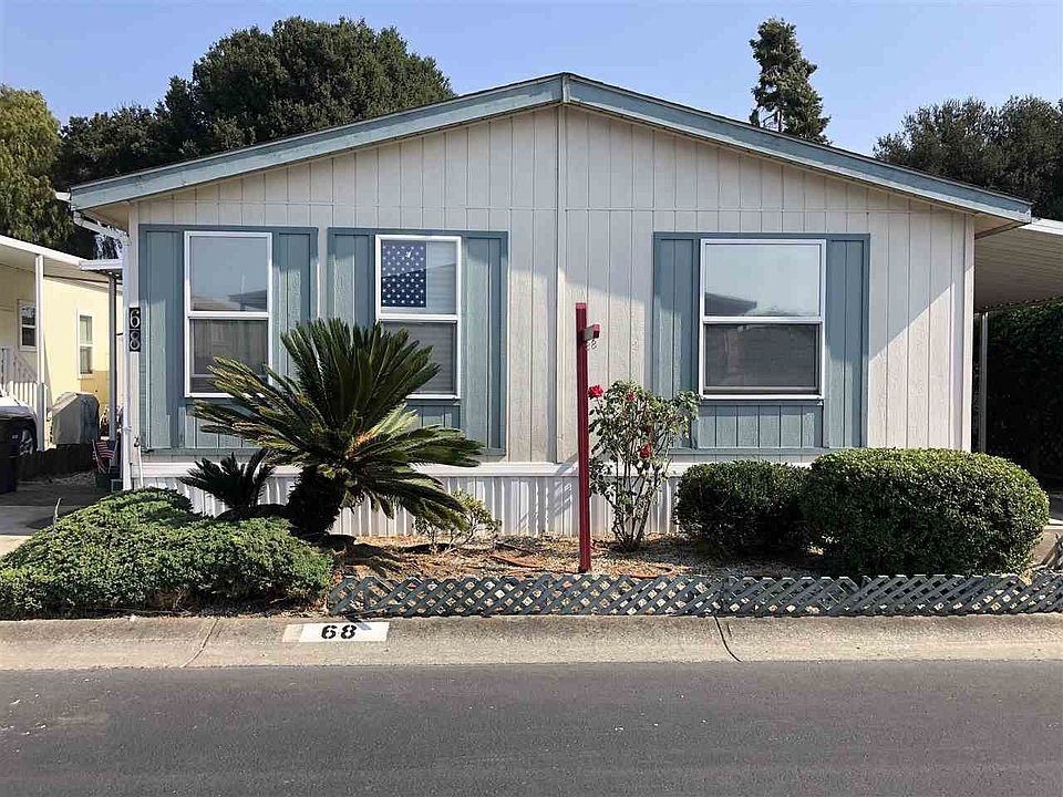1st image of 68 Palm Dr