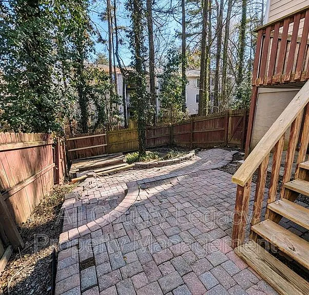 3757 Meadow Creek Dr — Photo 11