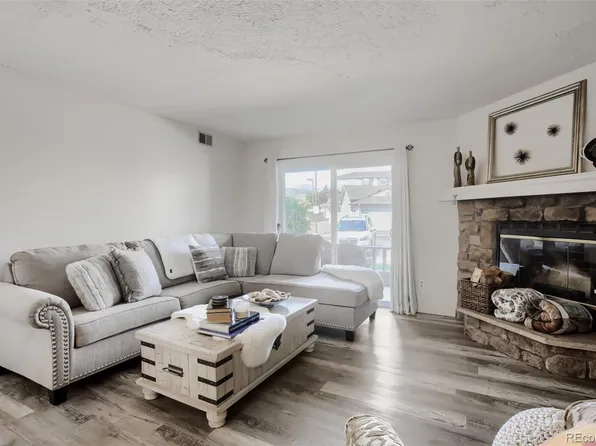 12093 W Cross Drive #107, Littleton, CO 80127