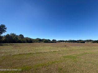 Crescent Meadow Dr, Holly Springs, MS 38635