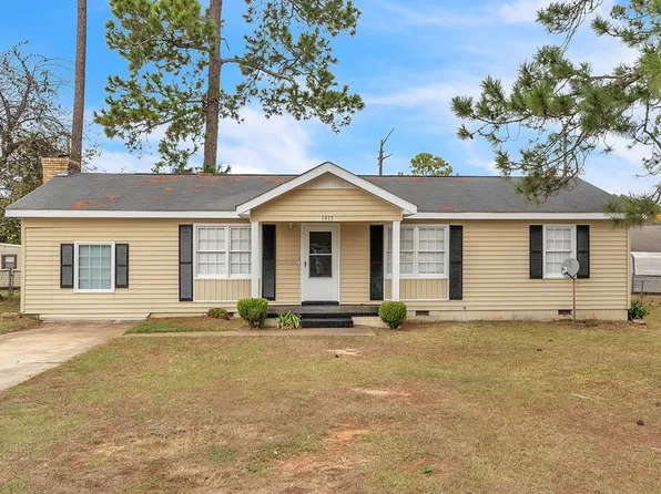 1915 Churchill Dr, Albany, GA 31721