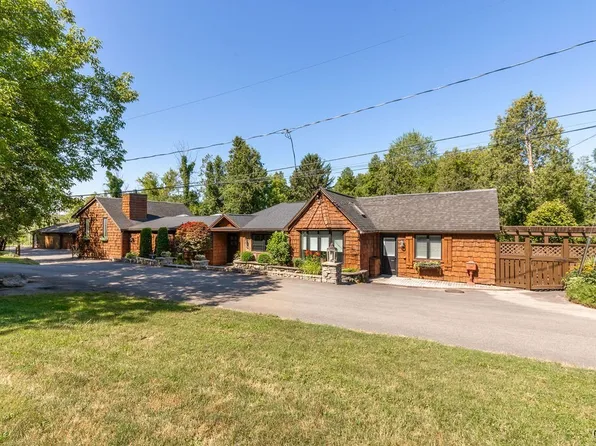 1 Miles Avenue Ext, Fayetteville, NY 13066