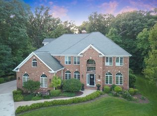 3758 Dillon Ct, Downers Grove, IL 60515