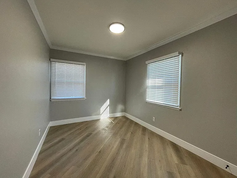 1032 California St — Photo 27