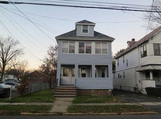 379 E 9th Ave, Roselle, NJ 07203