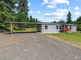 1562 S Cloverdale Rd, Kalama, WA 98625