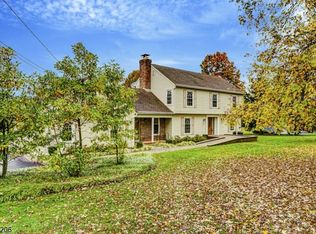 31 Welisewitz Rd, Ringoes, NJ 08551