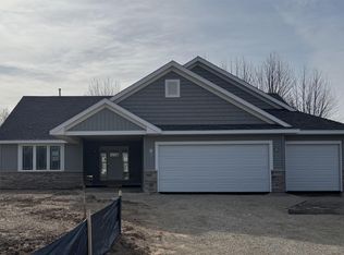679 Clarksen Dr, Belvidere, IL