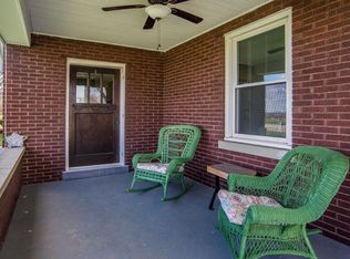 555 E Sharon Rd, Cincinnati, OH 45246