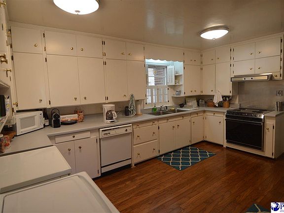 4th image of 213 W Richardson Cir