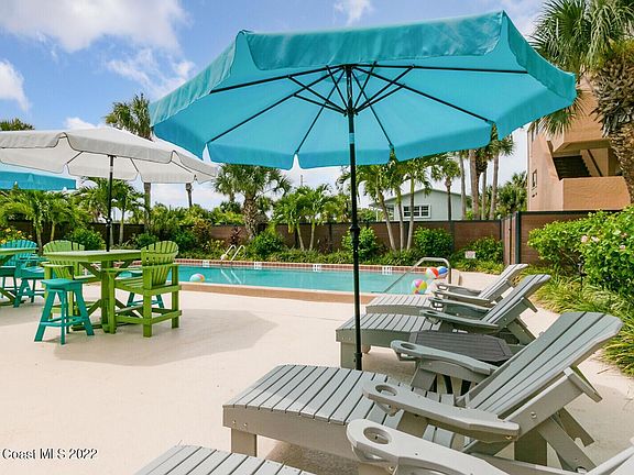 3rd image of 1101 S Miramar Ave APT 202
