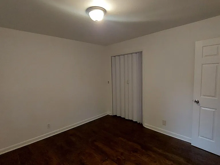 177 Welworth St — Photo 3